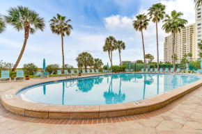Beachfront Clearwater Condo with Pool and Hot Tub